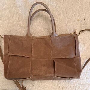 Elegant Brown Women's Handbag